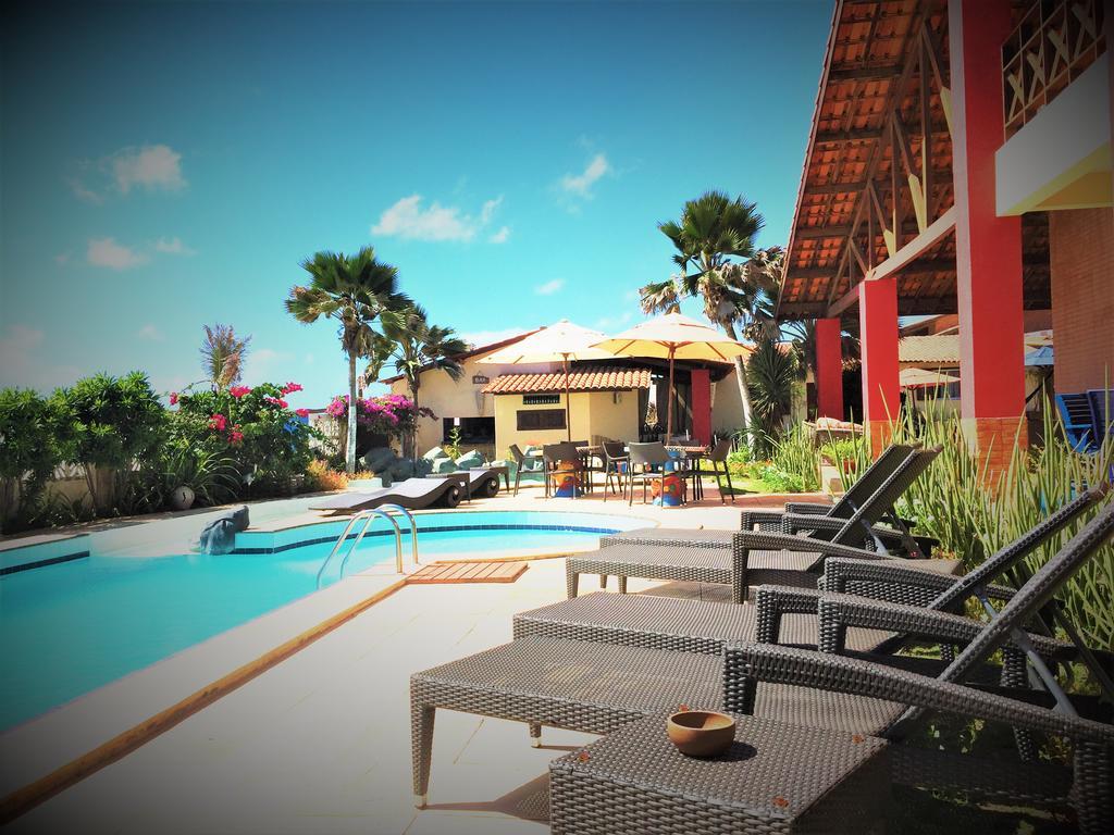 Pousada Flamboyant Village - Praia Das Fontes - 50Mt Da Gruta Mae D'Agua (Adults Only) Beberibe Exterior photo